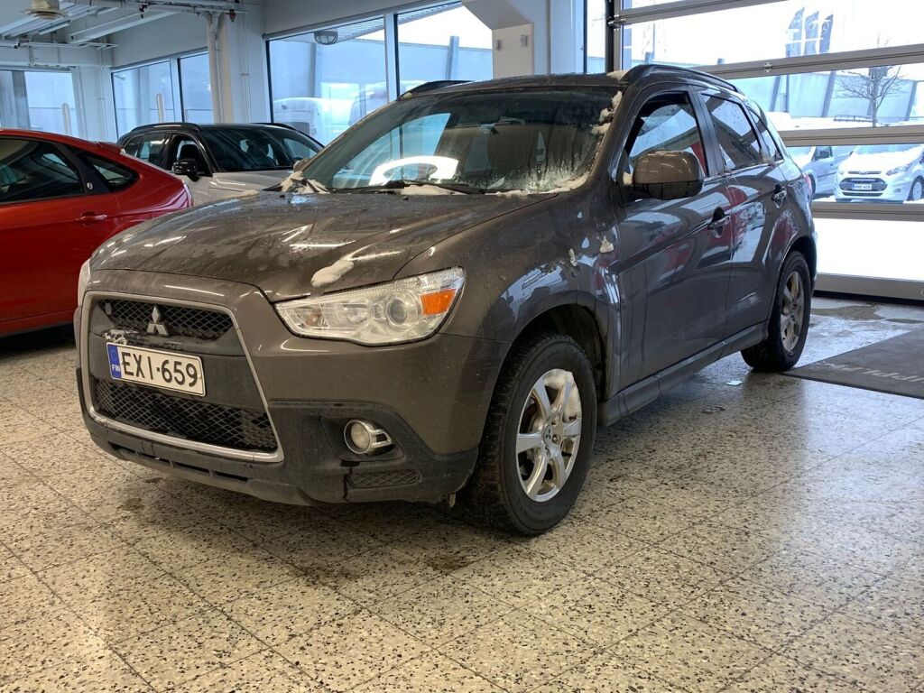 Mitsubishi ASX 2011 Ruskea (beige)