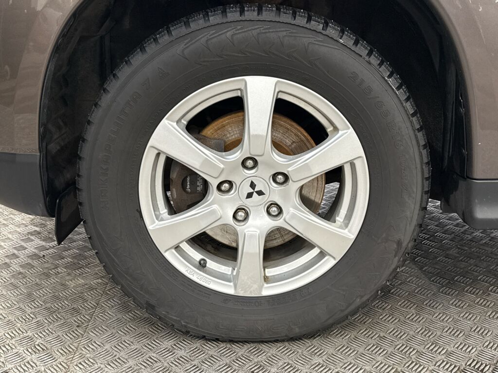 Mitsubishi ASX 2011 Ruskea (beige)