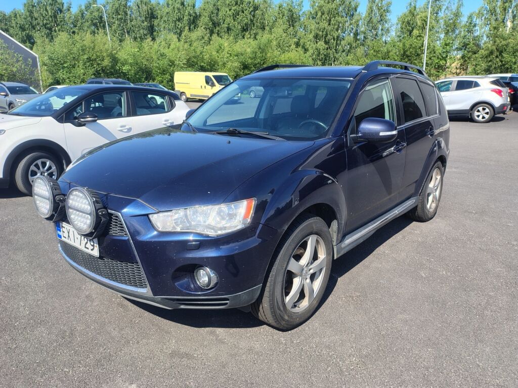 Mitsubishi Outlander 2011 Sininen