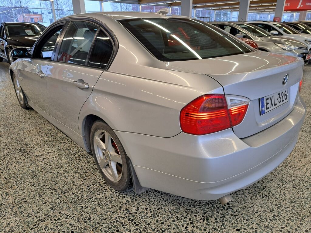 BMW 320 2005 Harmaa