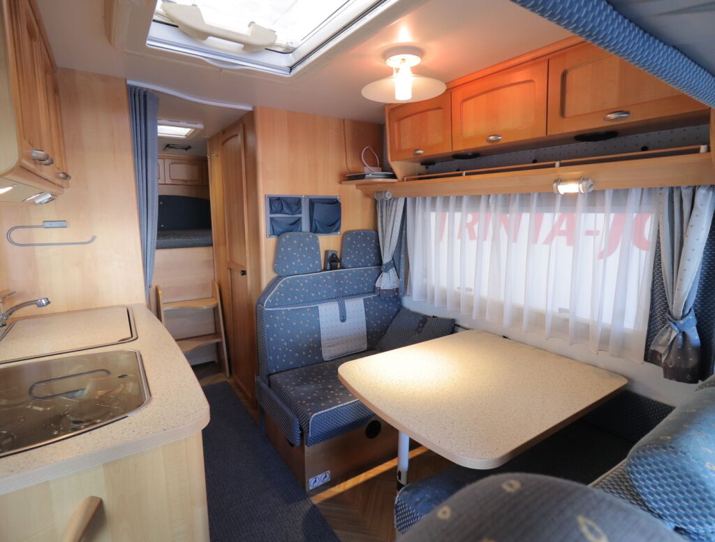 Bürstner I 647 ELEGANCE 2001 Valkoinen