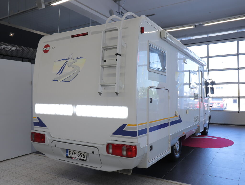 Bürstner I 647 ELEGANCE 2001 Valkoinen