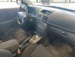 Toyota Avensis 2005 Musta