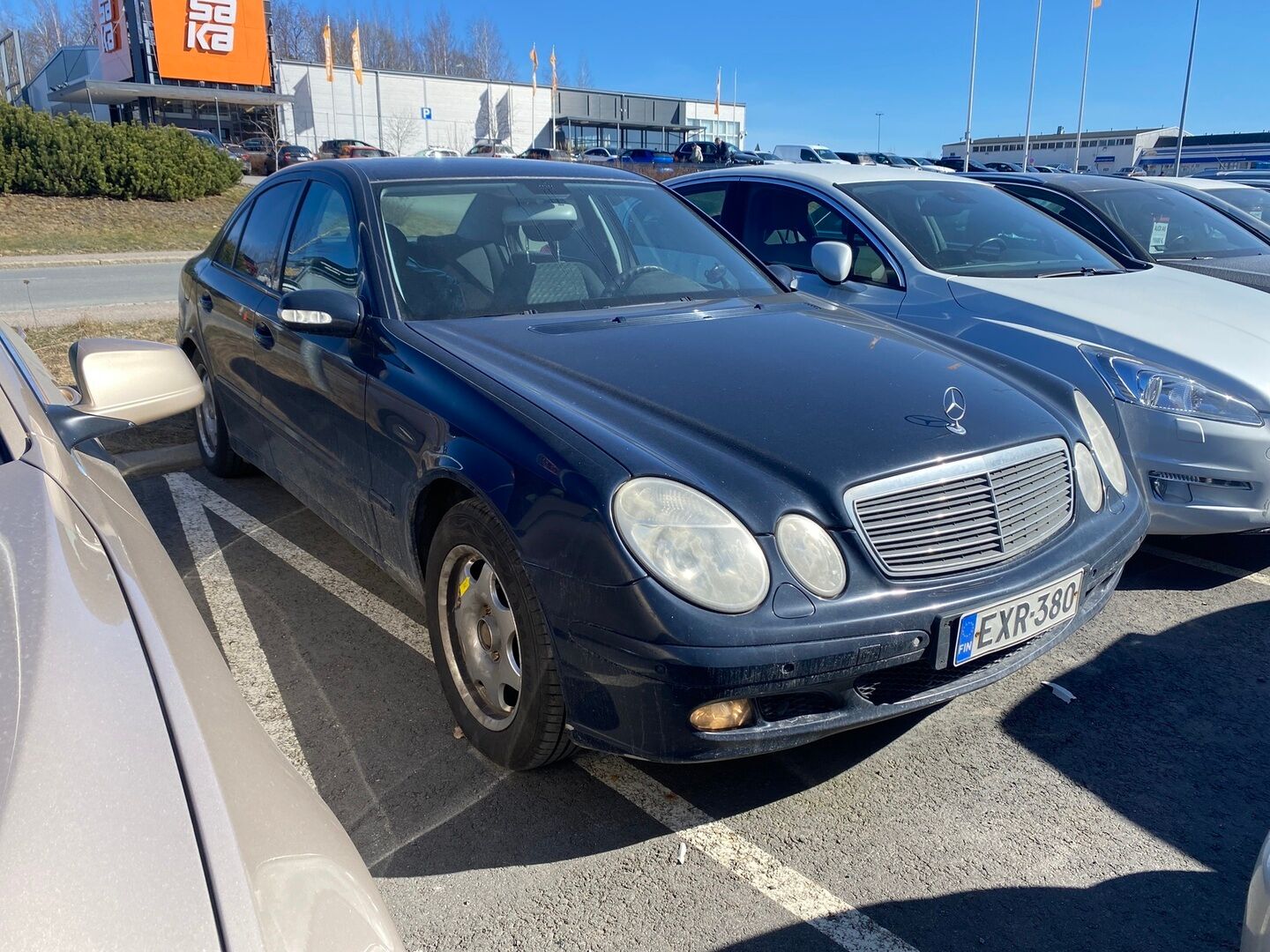 Mercedes-Benz E