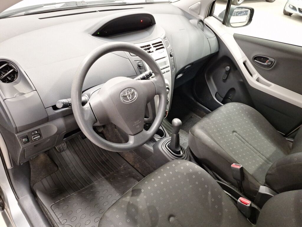 Toyota Yaris 2007 Hopea