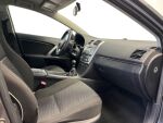 Toyota Avensis 2012 Harmaa