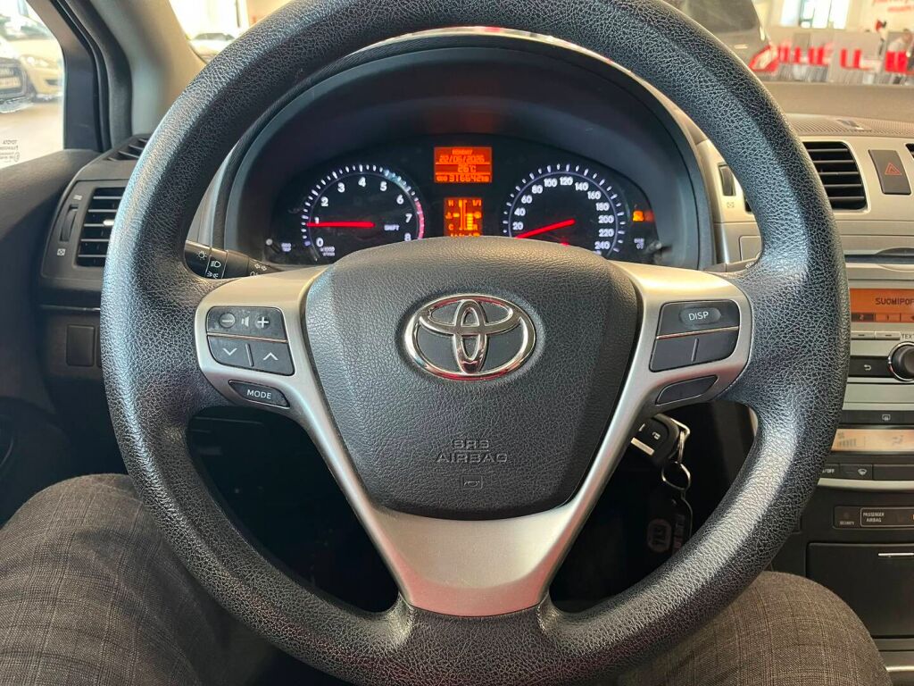 Toyota Avensis 2012 Harmaa