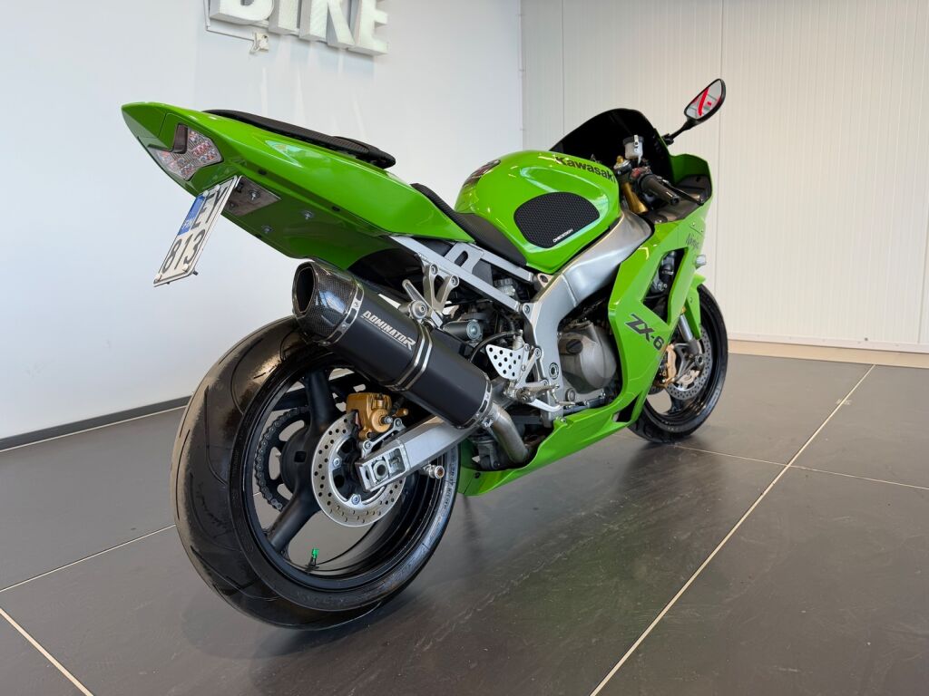 Kawasaki NINJA 2004 LA V 201