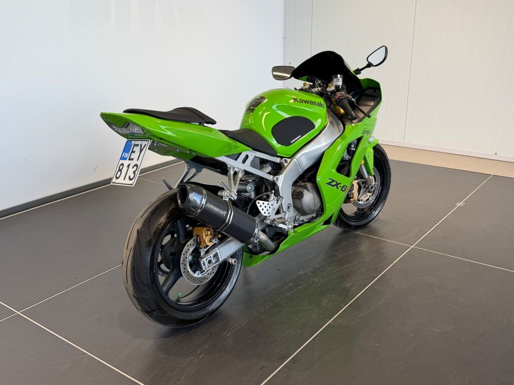Kawasaki NINJA 2004 LA V 201