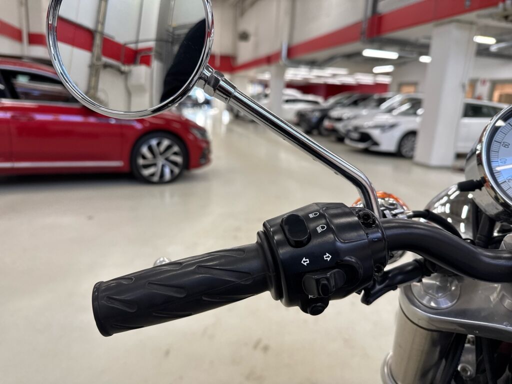 Triumph AMERICA 2004 