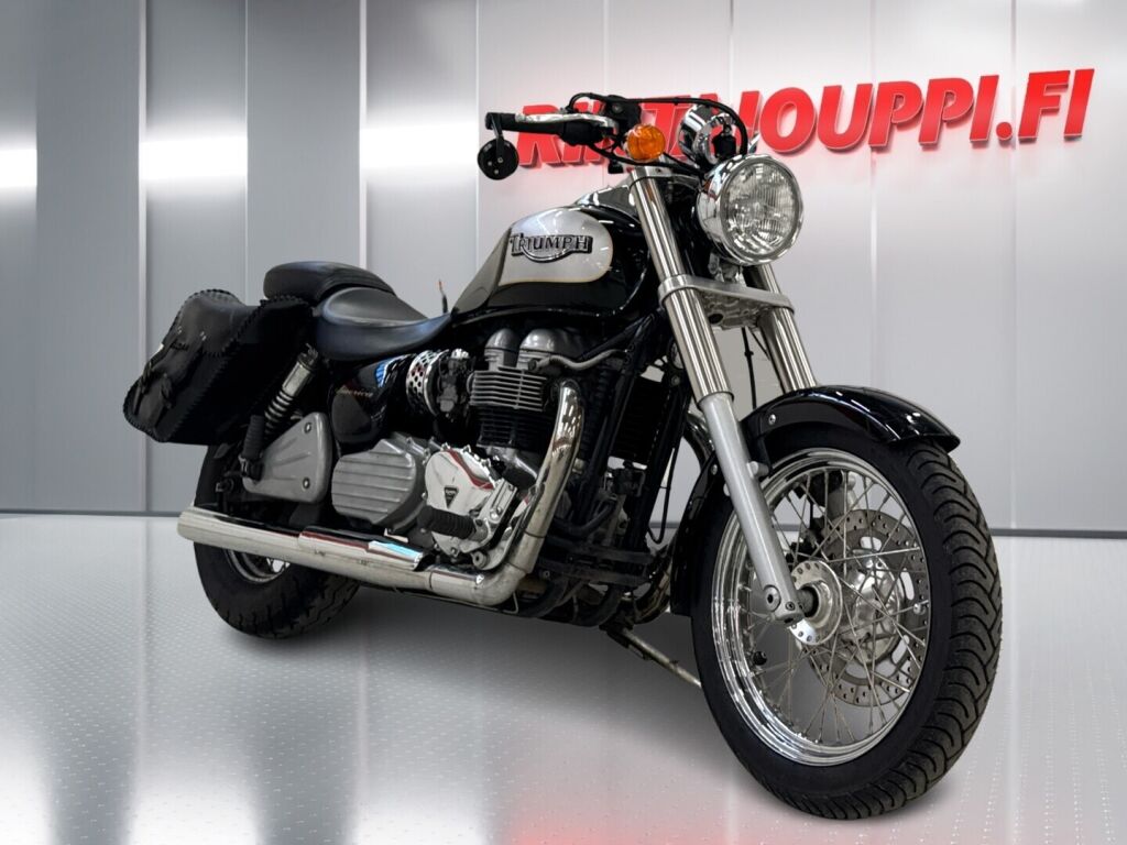 Triumph AMERICA 2004 