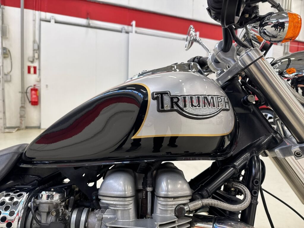 Triumph AMERICA 2004 
