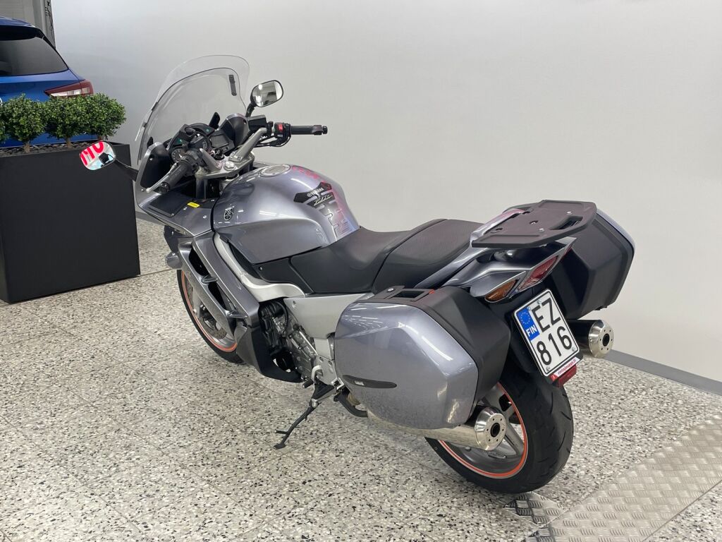 Yamaha FJR 2004 PN V 347