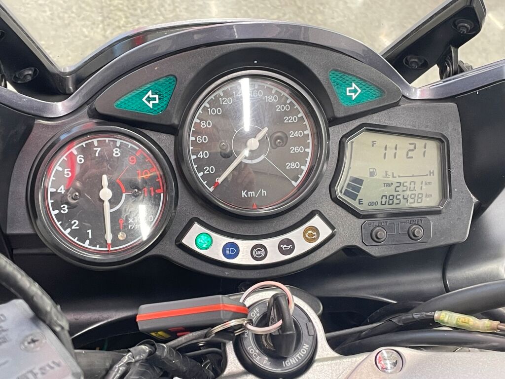 Yamaha FJR 2004 PN V 347