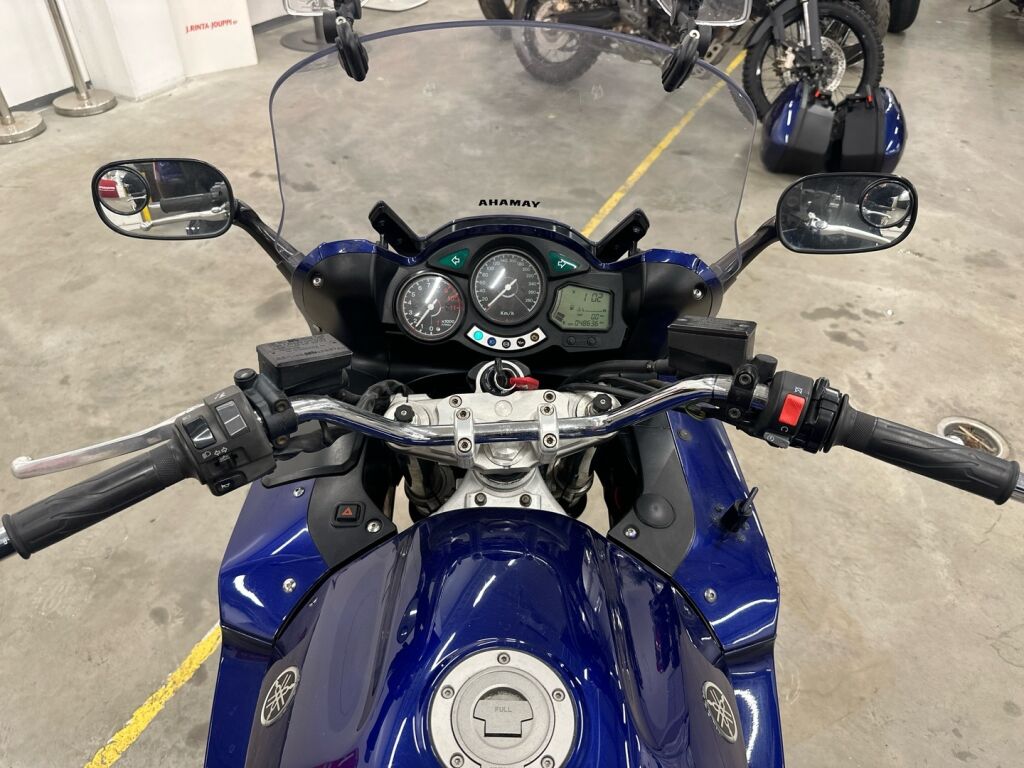 Yamaha FJR 2004 OP V 110