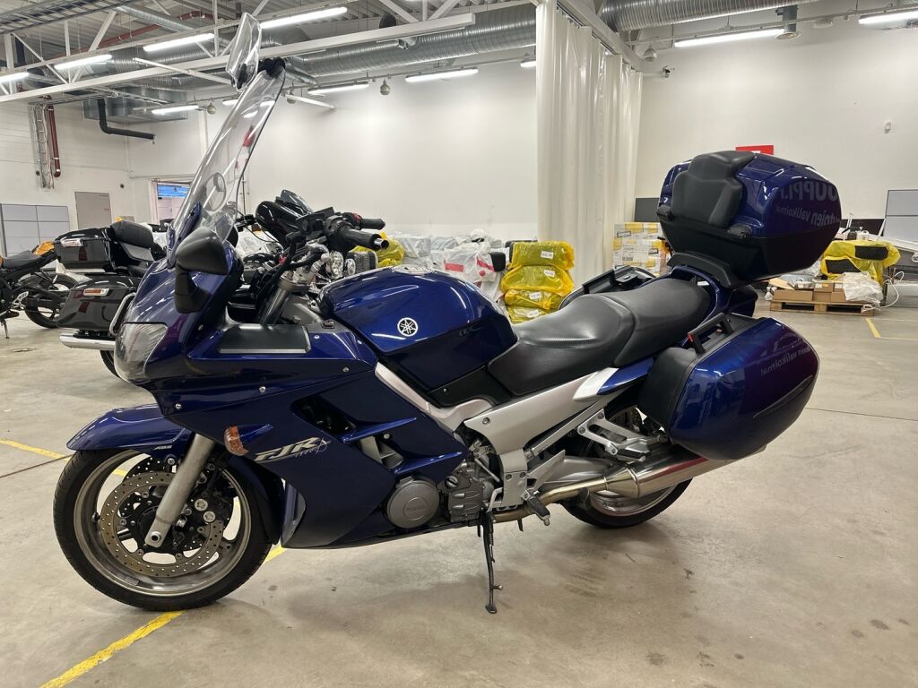 Yamaha FJR 2004 OP V 110