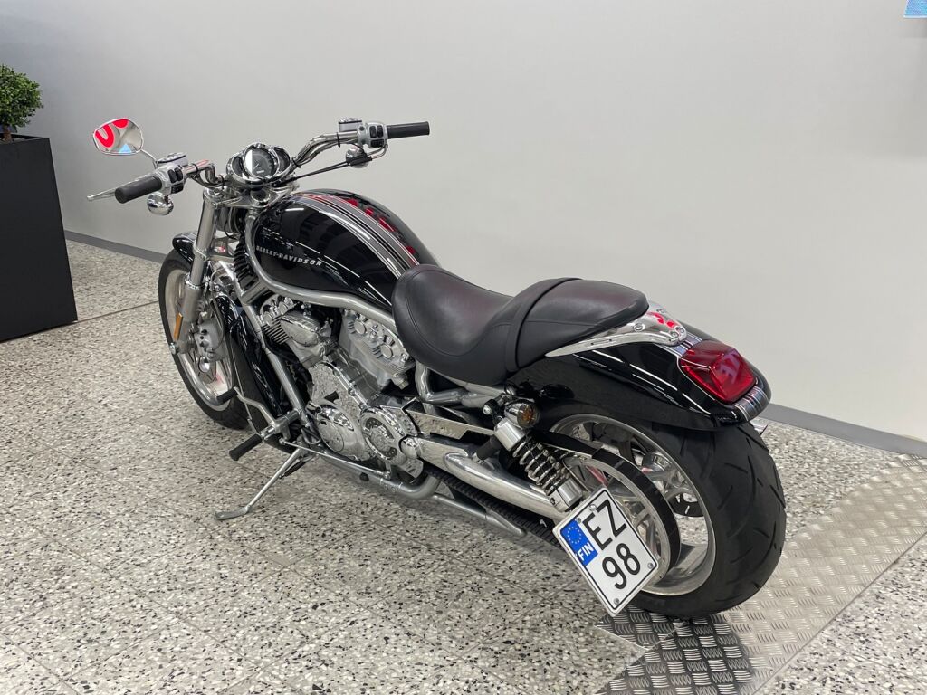 Harley-davidson VRSC 2004 Musta