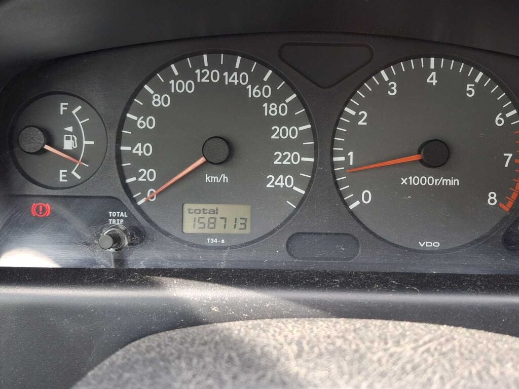 Toyota Avensis 2001 Vihreä