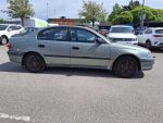 Toyota Avensis 2001 Vihreä