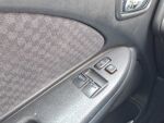 Toyota Avensis 2001 Vihreä