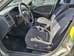 Toyota Avensis 2001 Vihreä