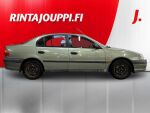 Toyota Avensis 2001 Vihreä