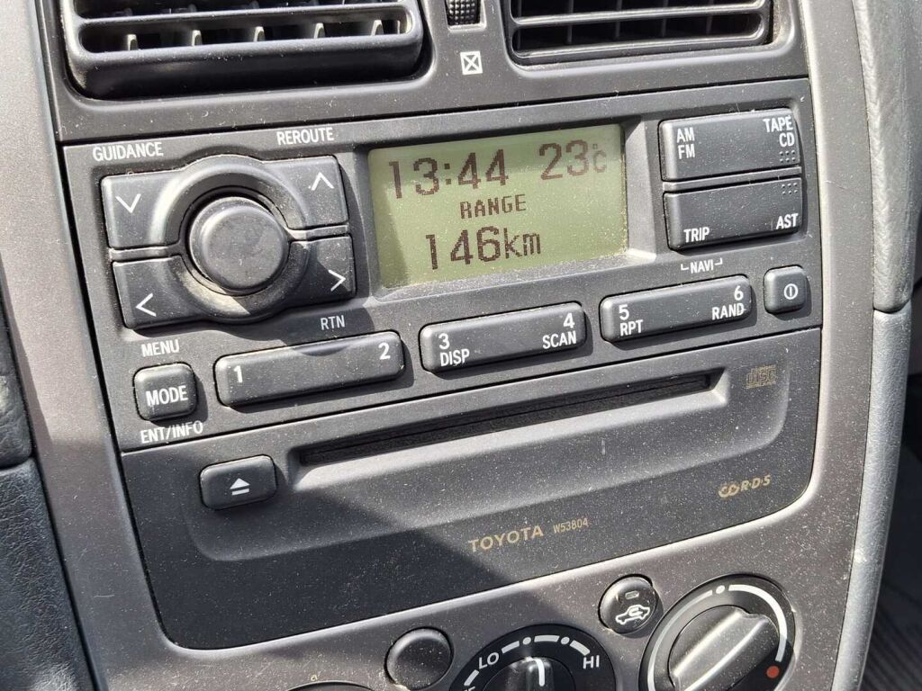 Toyota Avensis 2001 Vihreä