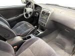 Toyota Avensis 2001 Vihreä