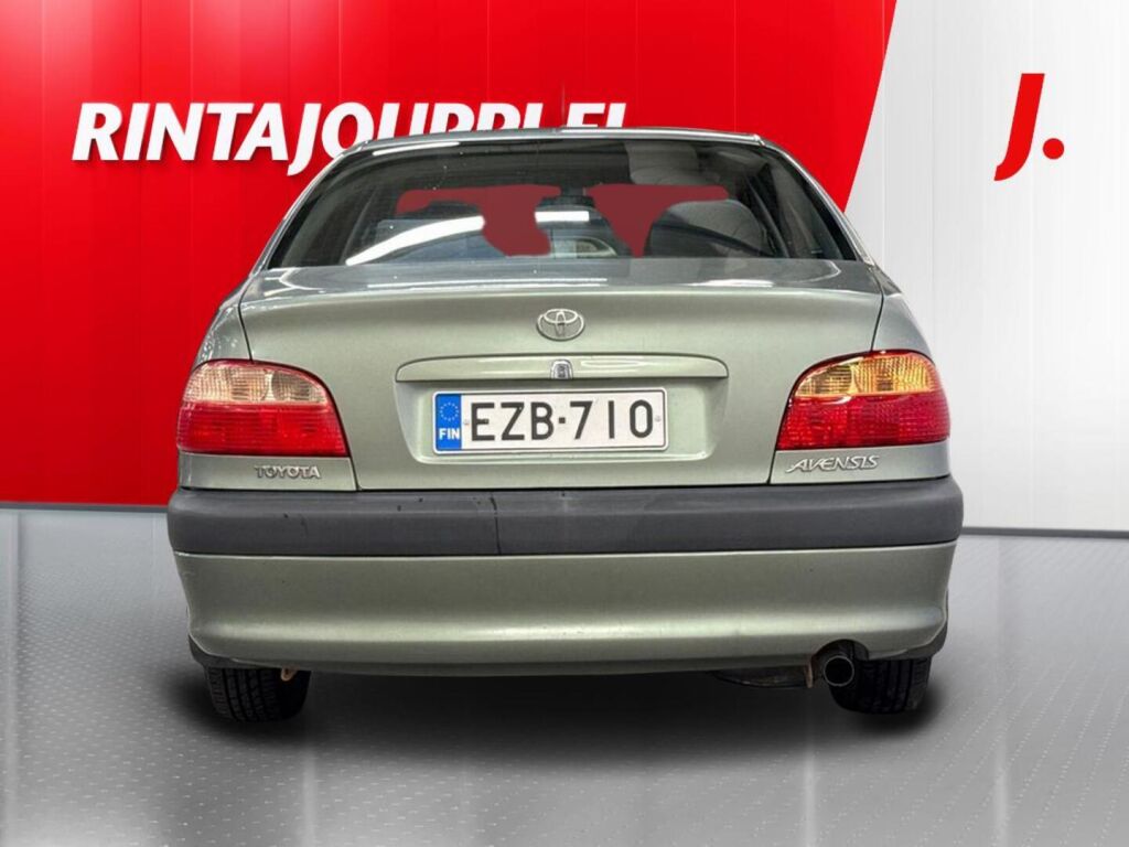 Toyota Avensis 2001 Vihreä