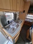Dethleffs Globetrotter Esprit i 5880 2001 Valkoinen