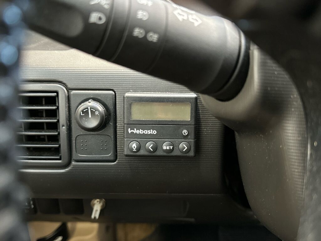 Nissan X-TRAIL 2003 Punainen