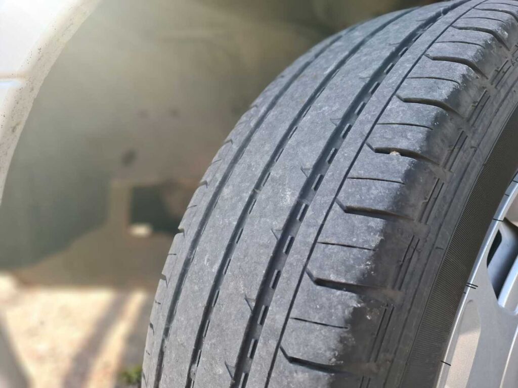 Dethleffs FORTERO T 5945 2007 Valkoinen