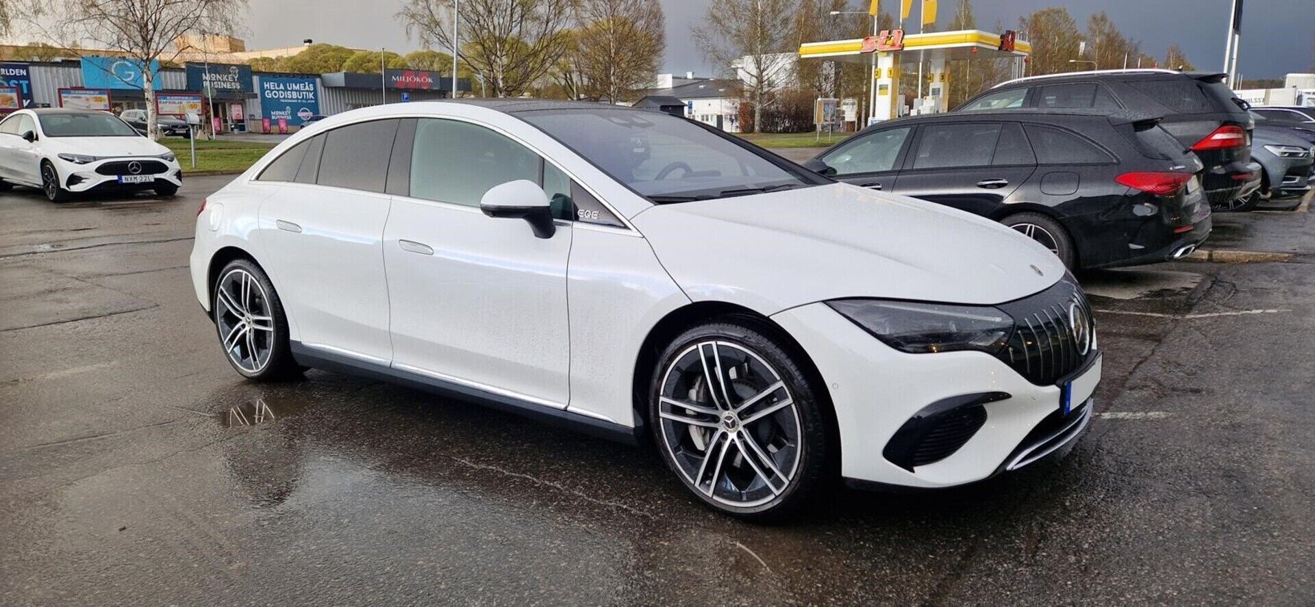 Mercedes-Benz EQE