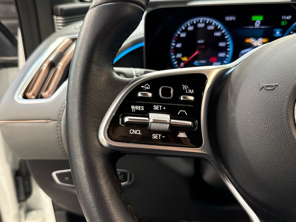 Mercedes-Benz EQC 2022 Polarvalkoinen