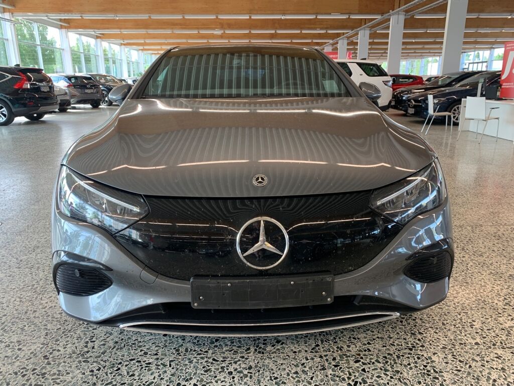 Mercedes-Benz EQE 2024 