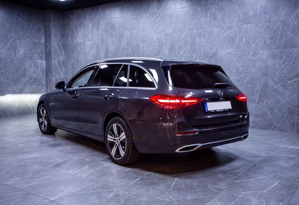 Mercedes-Benz C 2023 