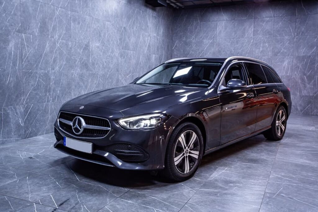 Mercedes-Benz C 2023 