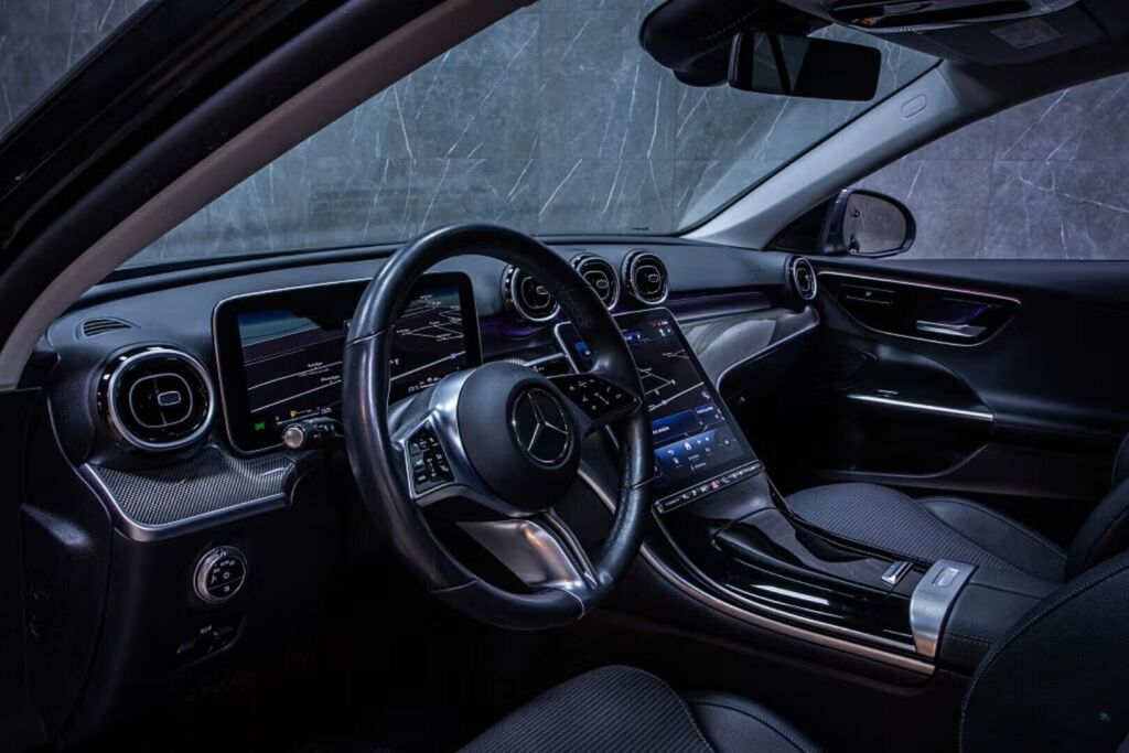 Mercedes-Benz C 2023 