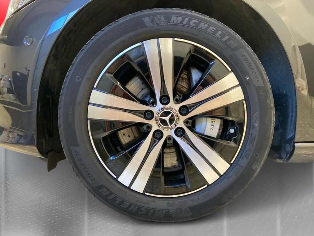 Mercedes-Benz C 2023 