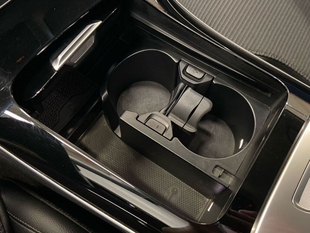 Mercedes-Benz C 2023 