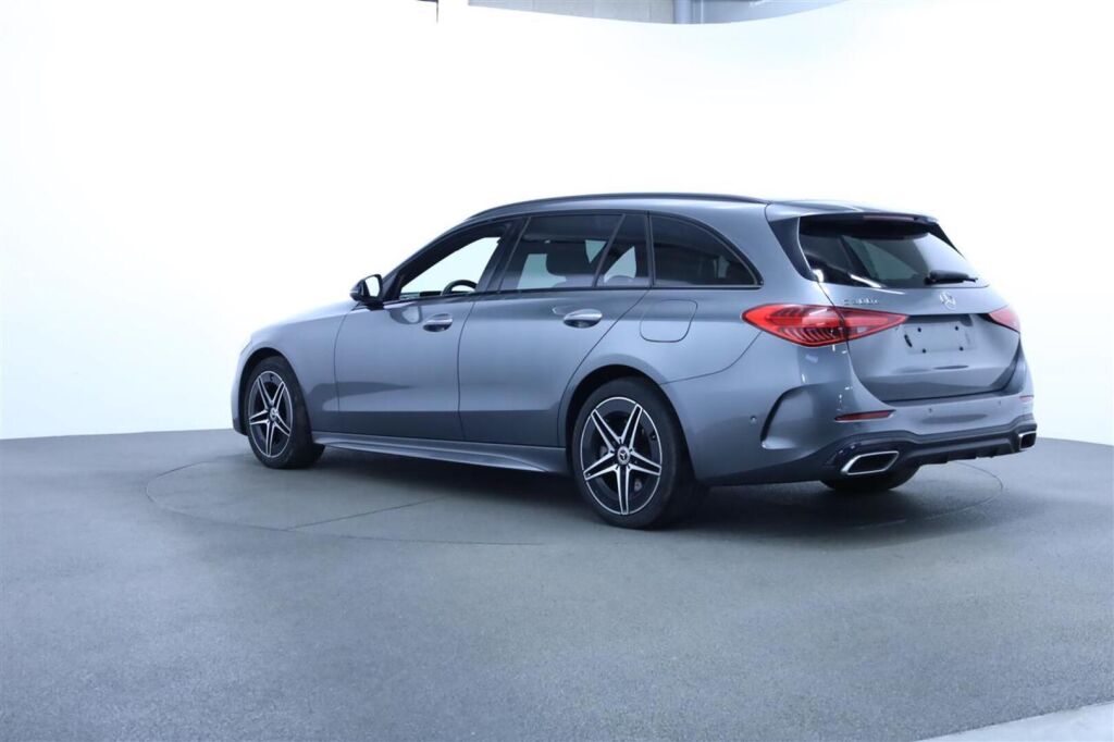 Mercedes-Benz C 2023 