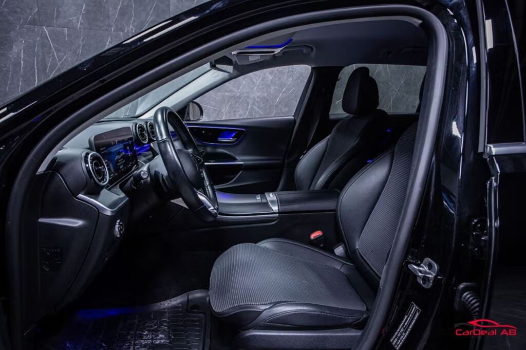 Mercedes-Benz C 2023 