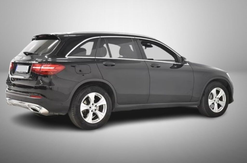 Mercedes-Benz GLC 2017 Musta