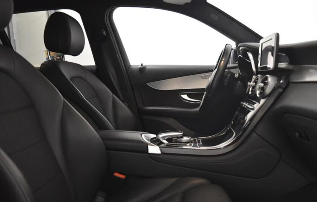 Mercedes-Benz GLC 2017 Musta