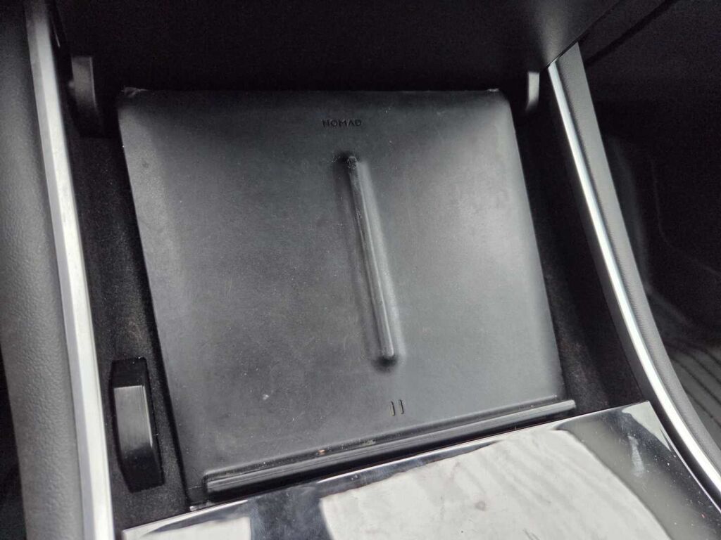Tesla Model 3 2019 Punainen