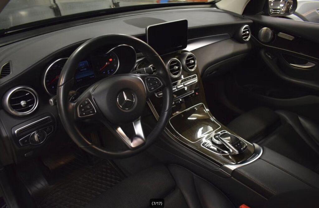 Mercedes-Benz GLC 2017 Musta