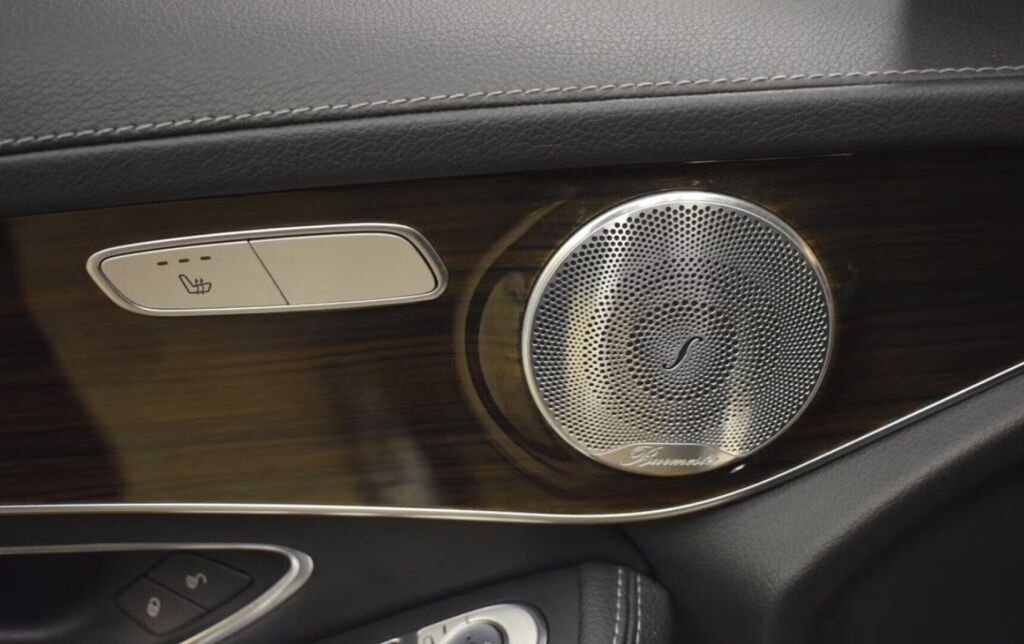 Mercedes-Benz GLC 2017 Musta