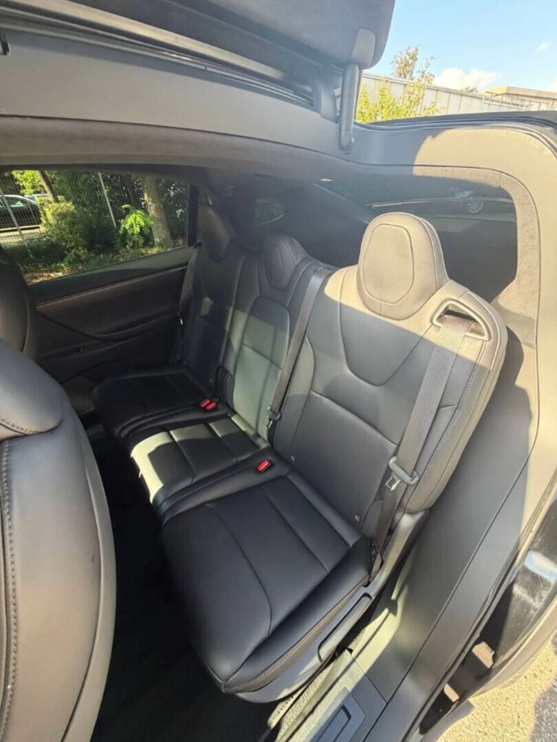 Tesla Model X 2020 