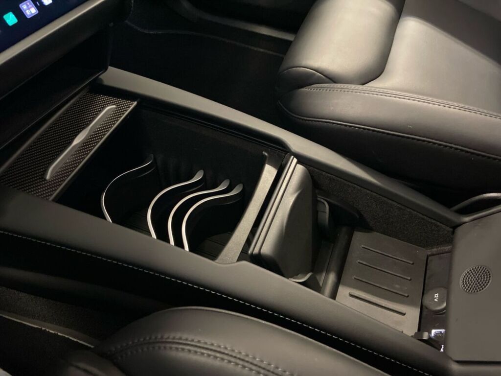 Tesla Model X 2020 