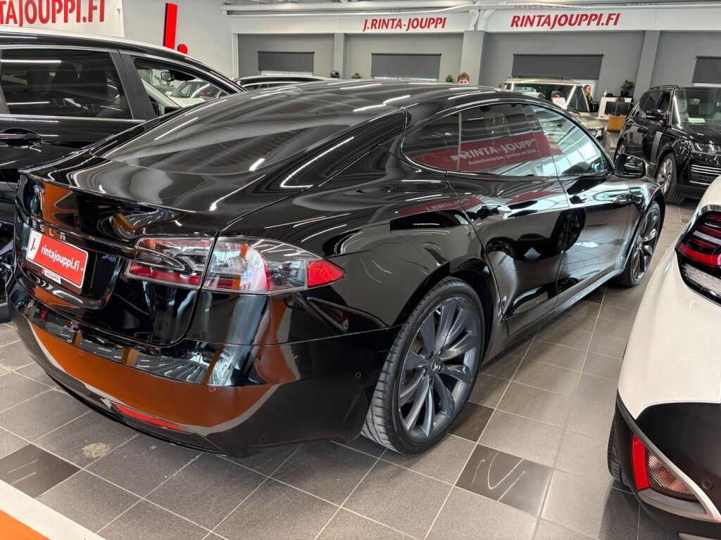 Tesla Model S 2019 